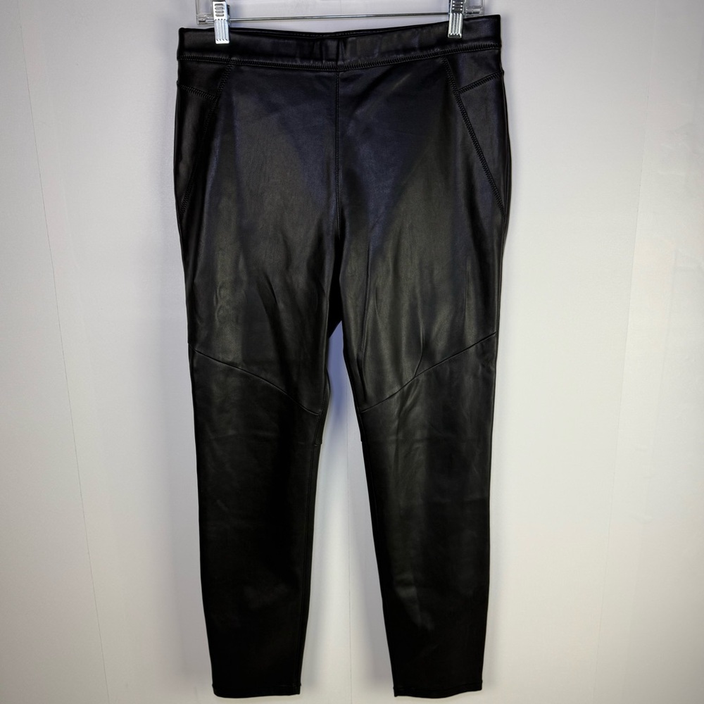 FREE PEOPLE Skinny legs Black Faux Leather Pants Size 31 Goth Dark Academia
